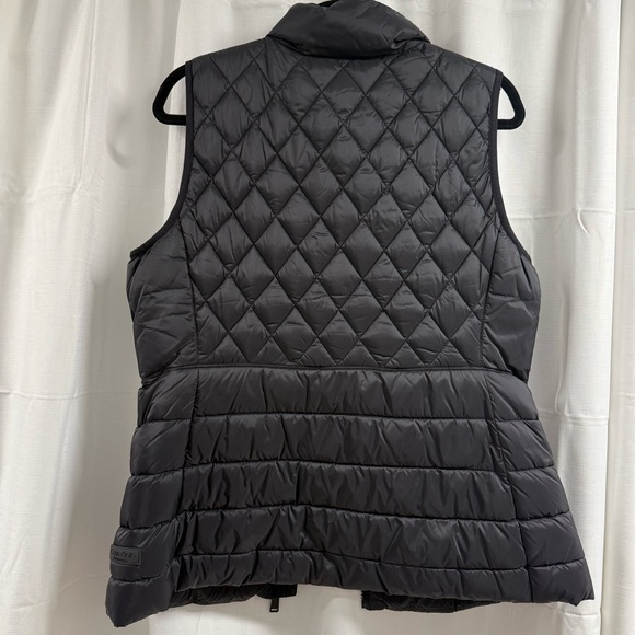 Calvin Klein Black Quilted Puffer Vest Size- M - Picture 2 of 8